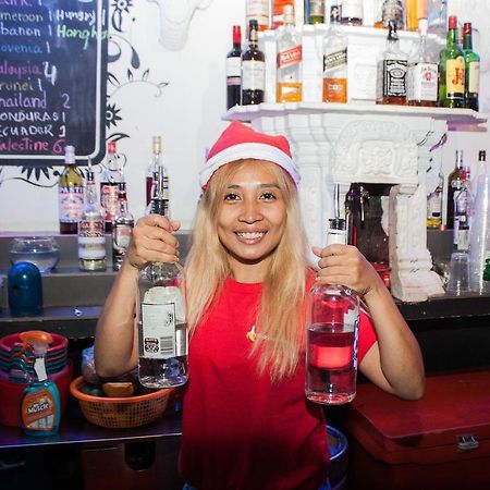 Top Banana Guesthouse & Rooftop Bar Phnom Penh Eksteriør billede