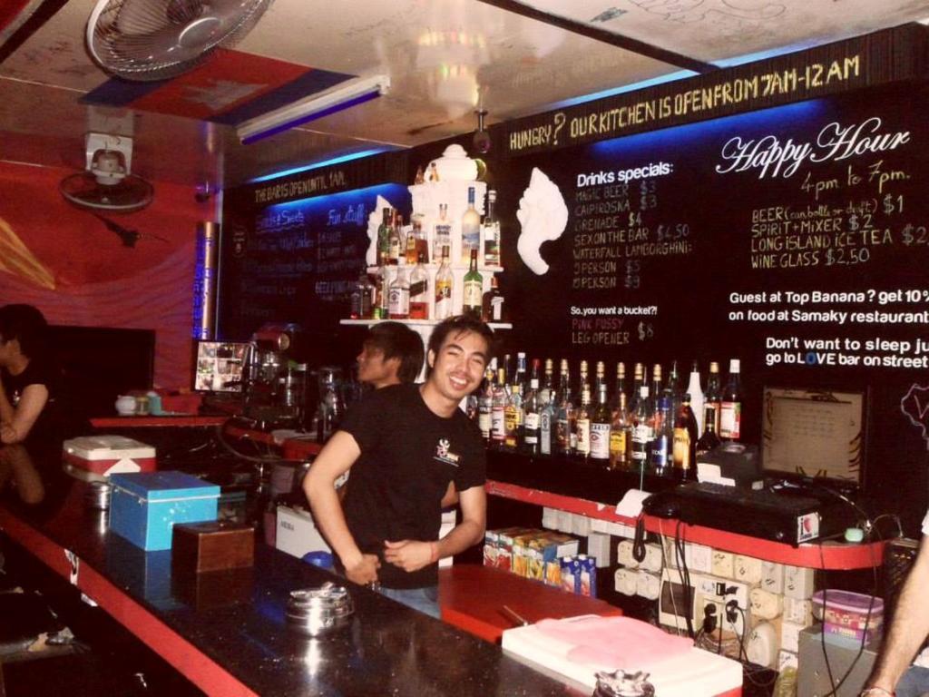 Top Banana Guesthouse & Rooftop Bar Phnom Penh Eksteriør billede
