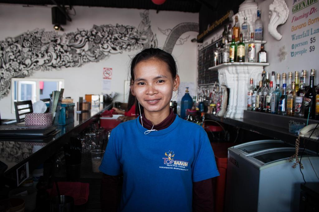 Top Banana Guesthouse & Rooftop Bar Phnom Penh Eksteriør billede